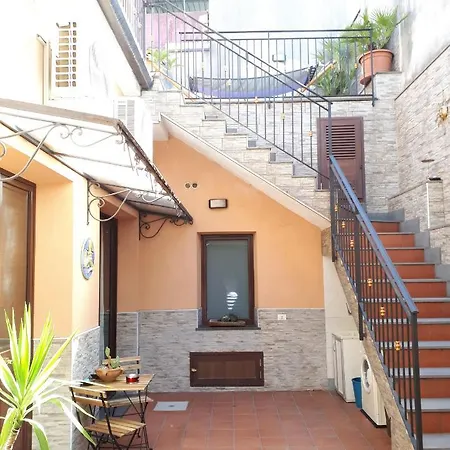 Casa Mia Рипосто